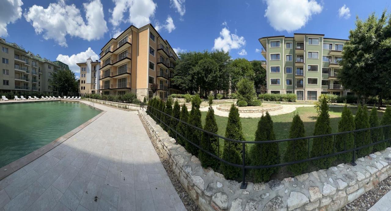 Ramay Apart-Complex Apartamento Saints Constantine and Helena Exterior foto