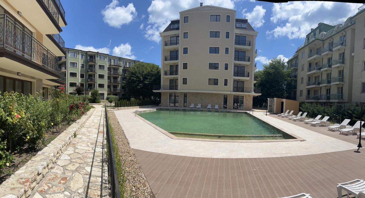 Ramay Apart-Complex Apartamento Saints Constantine and Helena Exterior foto